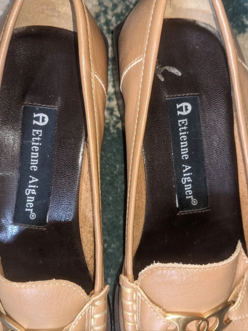 Vintage Etienne Aigner All Leather Tan Camel Square Toe Low Heel Loafers Sz 5.5